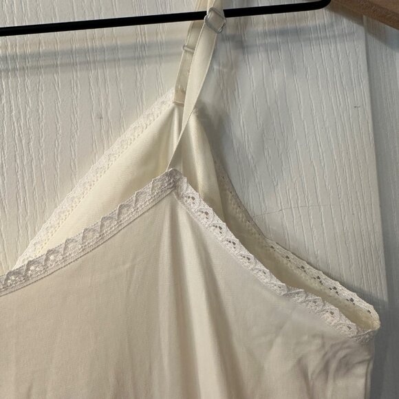 VTG Vanity Fair Nylon Antron Lace Trim Midi White Nightie Slip Dress Chemise 36 - Picture 8 of 9